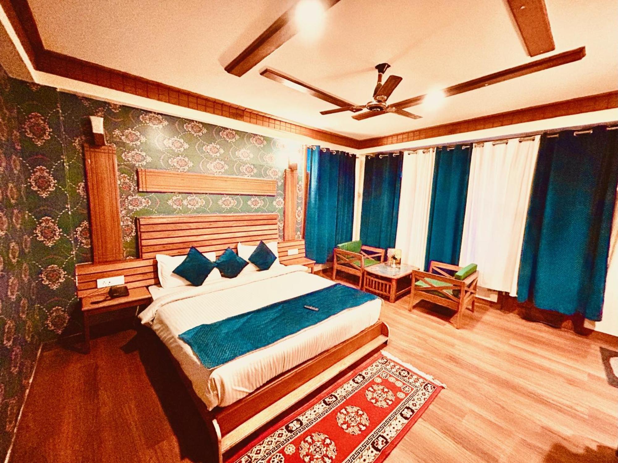 Tanglewood Villa Manāli Kültér fotó