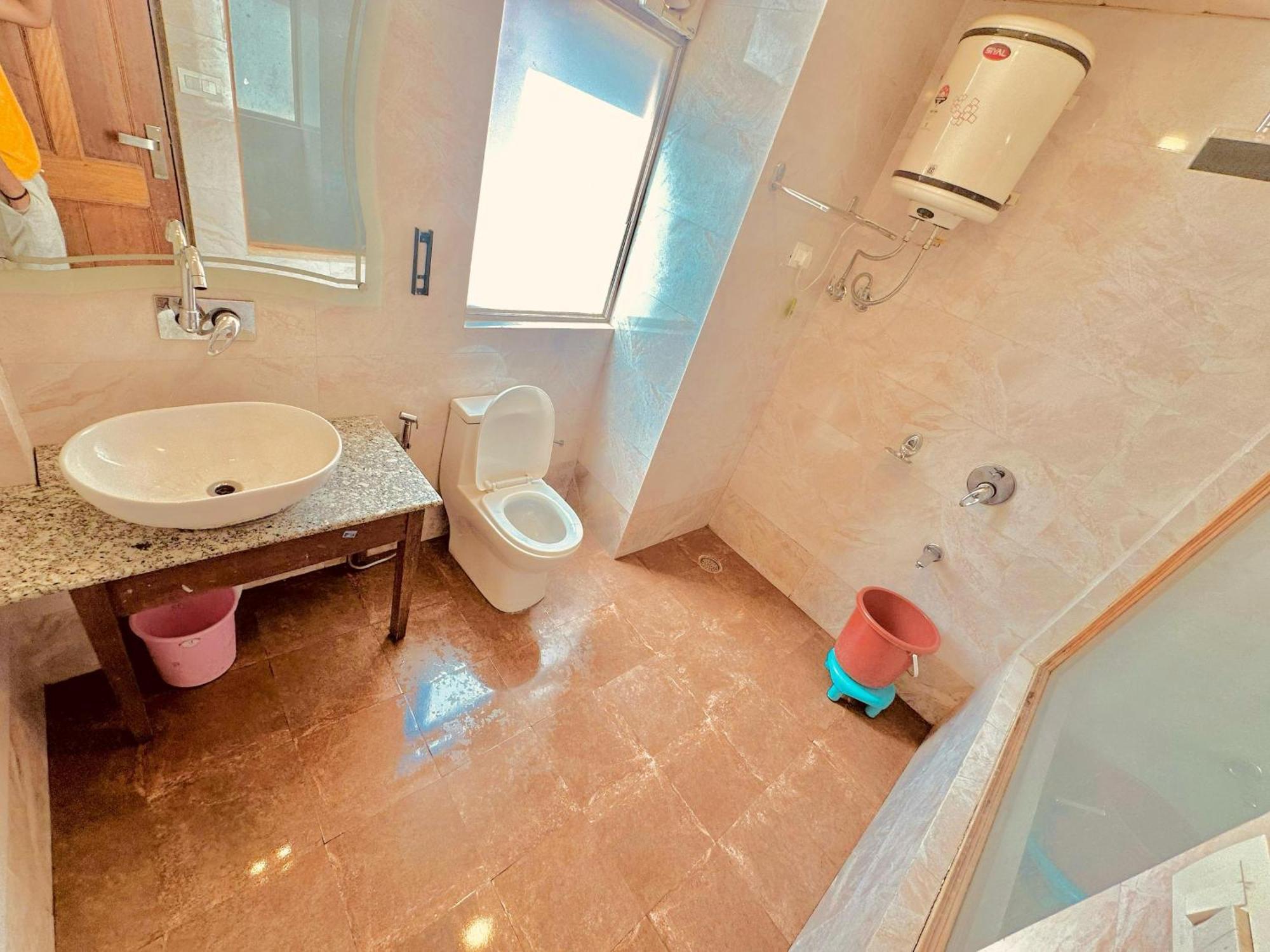 Tanglewood Villa Manāli Kültér fotó
